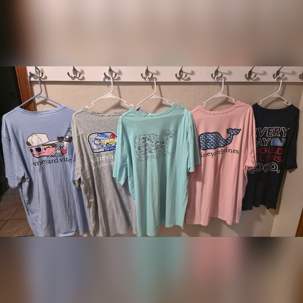 Vineyard Vines Men’s 2XL T-Shirt Bundle (5 Total)